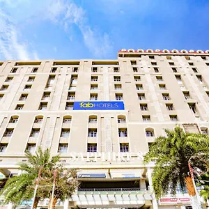 Hotel Fabhotel Sapphire 83